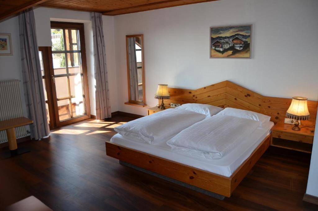 Hotel Eden Guesthouse Marlengo Εξωτερικό φωτογραφία